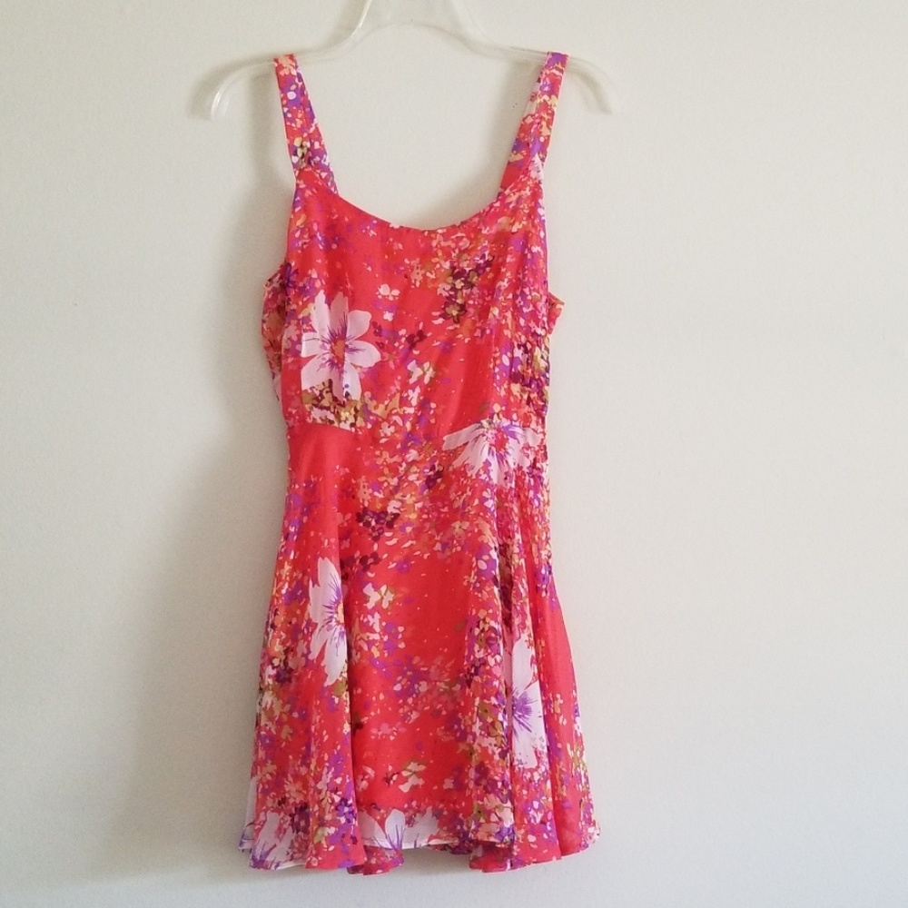 Lucca Couture Urban Outfitter Chiffon Floral Dress - Picture 8 of 8